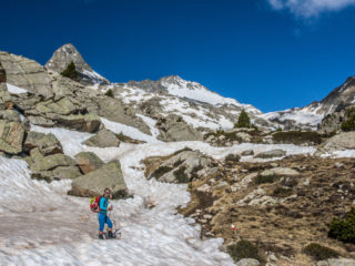 Camino, Parque Nacional de Aigüestortes, Spain2